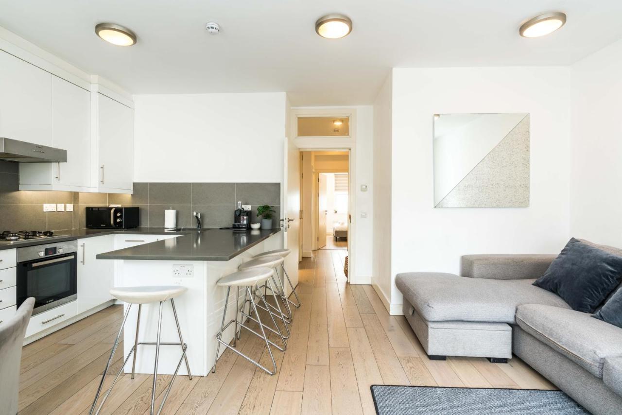 Spacious 2 Bedroom / Earls Court / Kensington London Ngoại thất bức ảnh