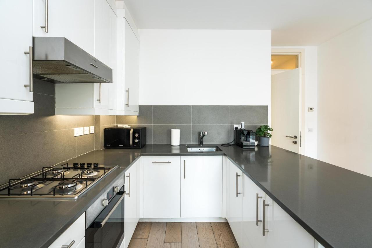Spacious 2 Bedroom / Earls Court / Kensington London Ngoại thất bức ảnh